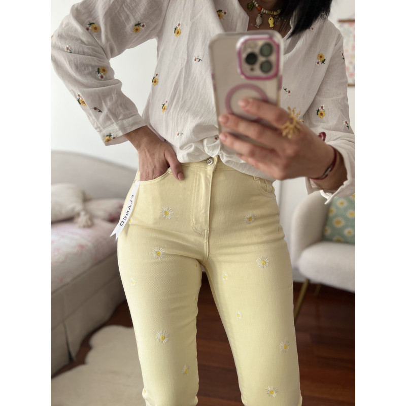 JEASN AMARILLO MARGARITAS