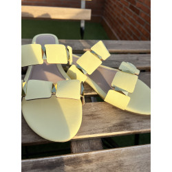 SANDALIA PLANA AMARILLA